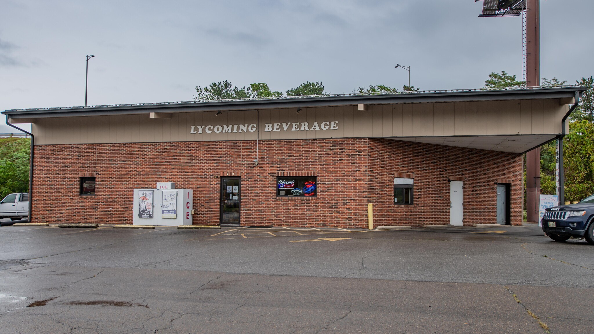 760 Arnold St, Williamsport, PA à louer Photo principale- Image 1 de 16