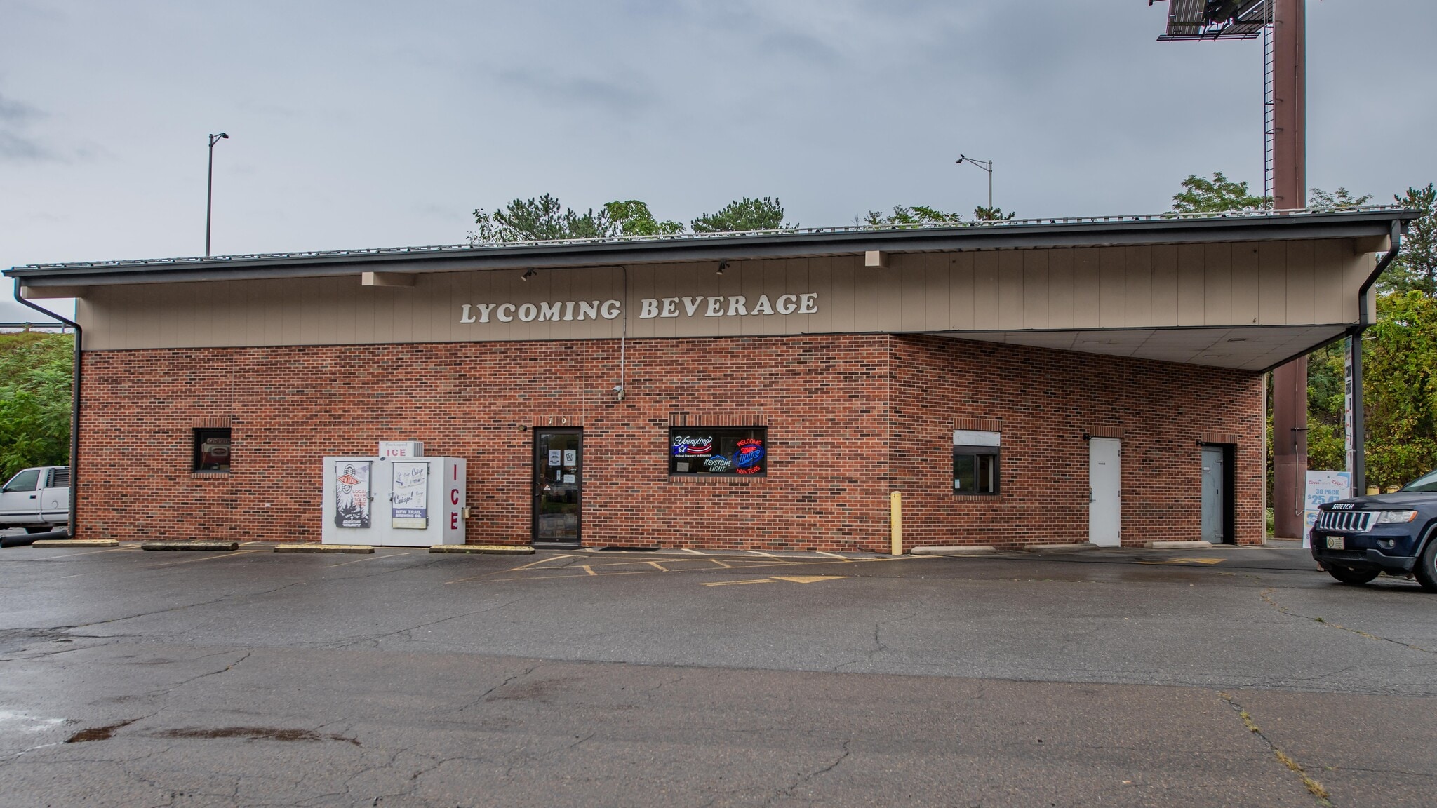 760 Arnold St, Williamsport, PA for lease Primary Photo- Image 1 of 16