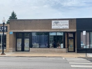 5637 W 63rd St, Chicago, IL for lease Building Photo- Image 1 of 1