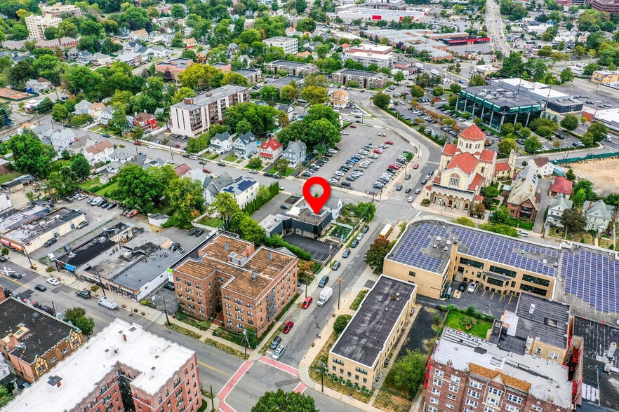 35 Pangborn Pl, Hackensack, NJ for lease - Building Photo - Image 2 of 25