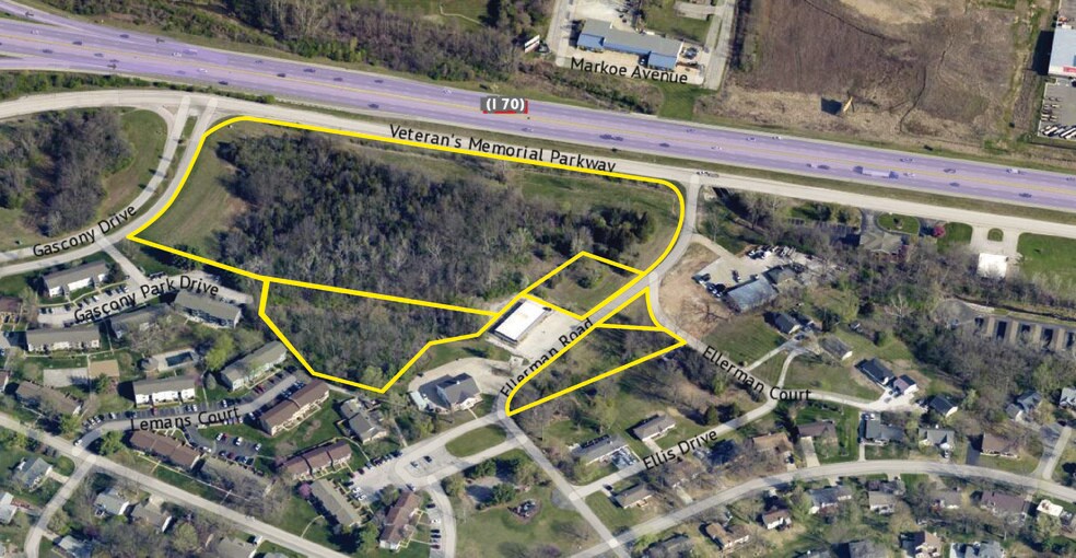 Veterans Memorial Pkwy, Lake Saint Louis, MO à vendre - Photo du bâtiment - Image 2 de 4