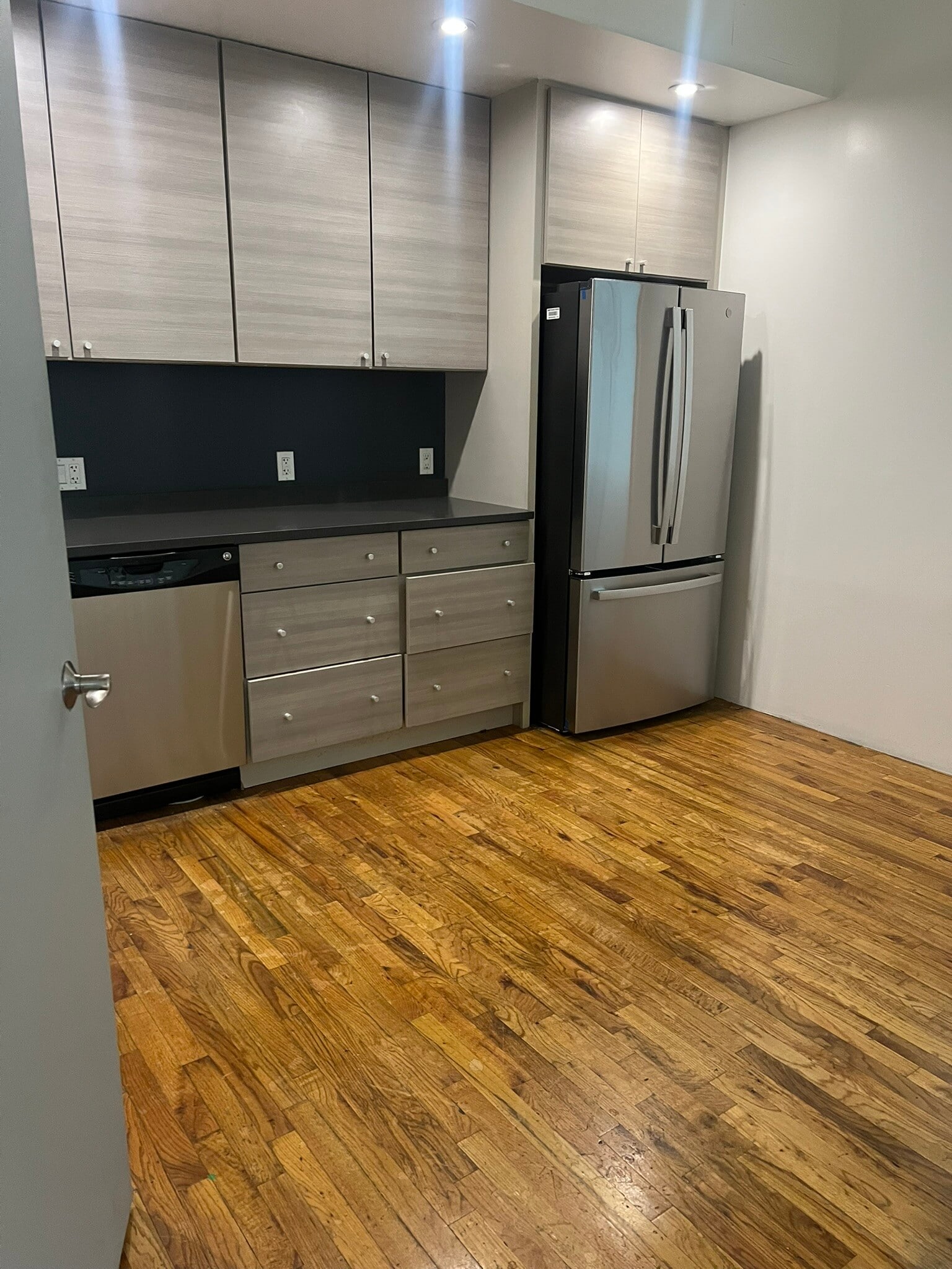 333 Hudson St, New York, NY for lease Interior Photo- Image 1 of 19