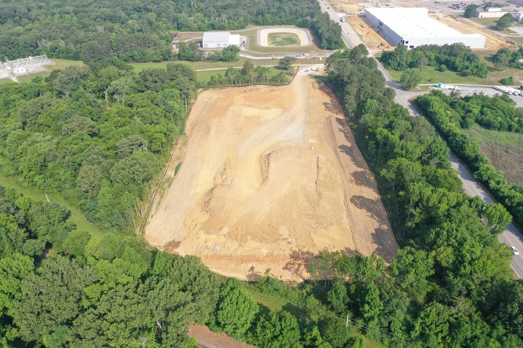 4546 N Access Rd, Chattanooga, TN à vendre Photo du bâtiment- Image 1 de 3