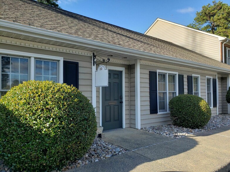 411 Andrews Rd, Durham, NC for sale - Building Photo - Image 3 of 4