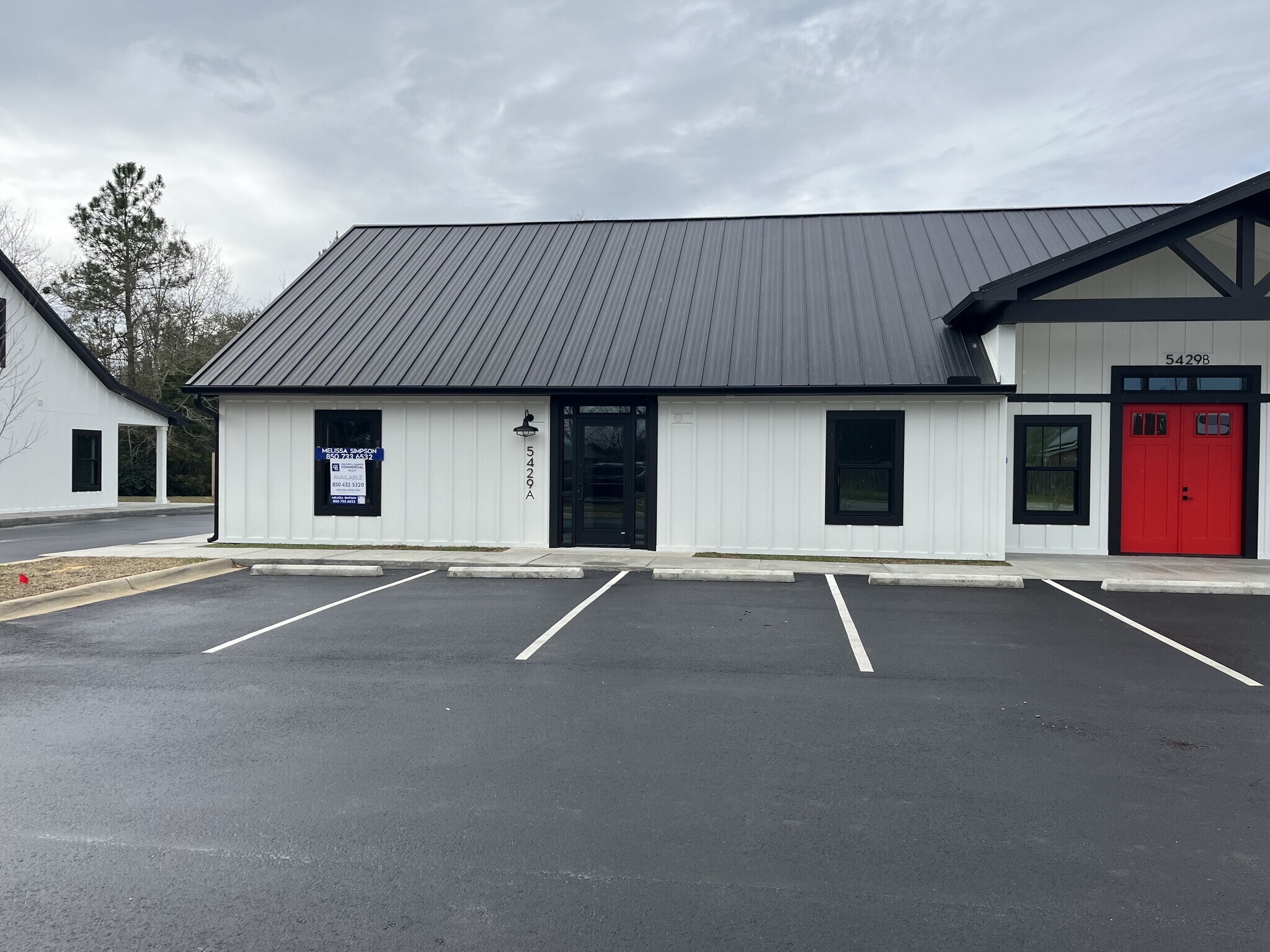 5433 Chumuckla Hwy, Pace, FL for lease Interior Photo- Image 1 of 1