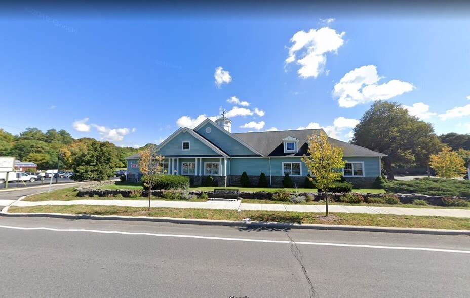 4170 Albany Post Rd, Hyde Park, NY à louer - Photo du bâtiment - Image 1 de 10