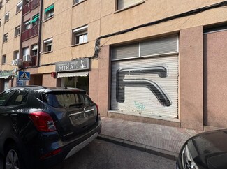 Plus de détails pour Multi-résidentiel à vendre