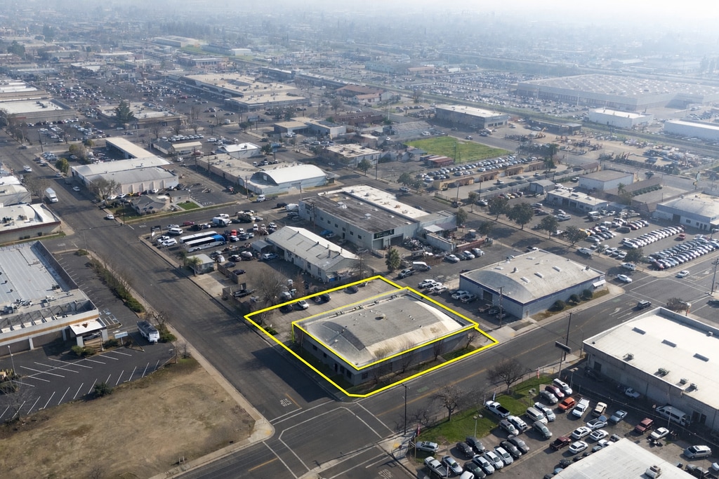 1460 W 18th St, Merced, CA for sale Primary Photo- Image 1 of 10