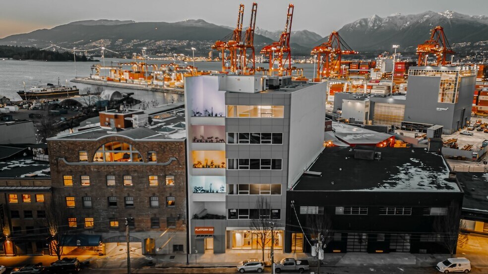 355 Railway St, Vancouver, BC à louer - Photo du bâtiment - Image 2 de 10