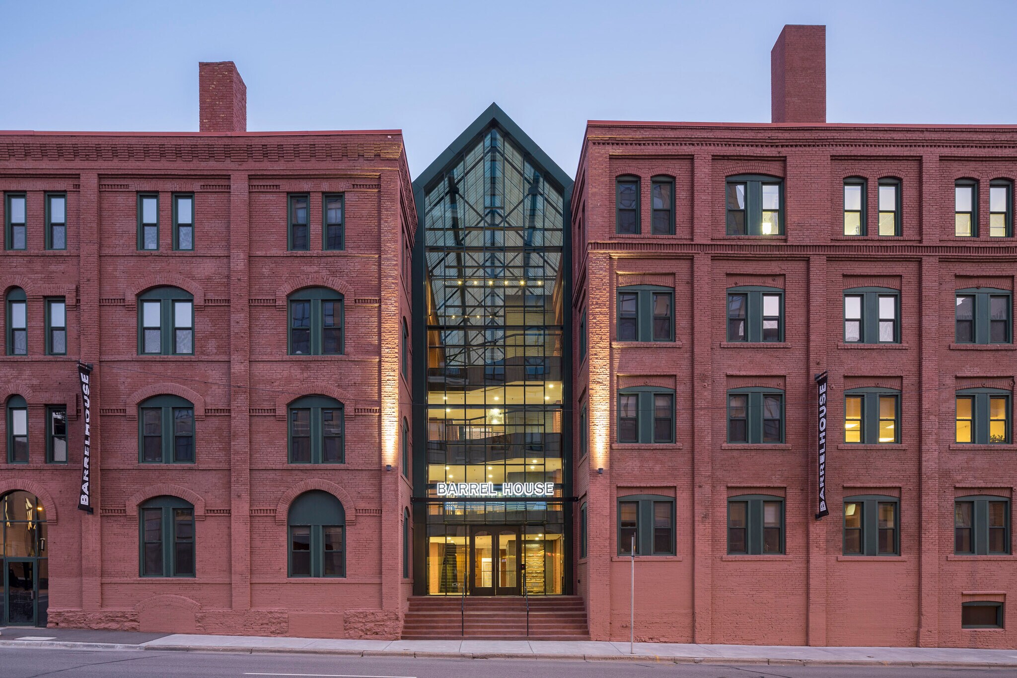 111 3rd Ave S, Minneapolis, MN à louer Photo principale- Image 1 de 11