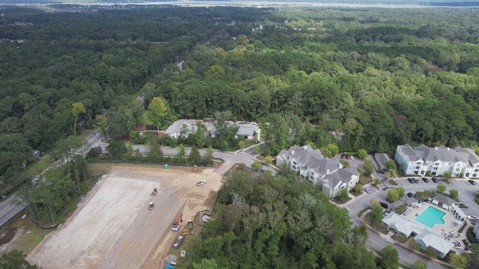 2947 Maybank Hwy, Johns Island, SC for lease - Commercial Listing Video - Image 2 of 12