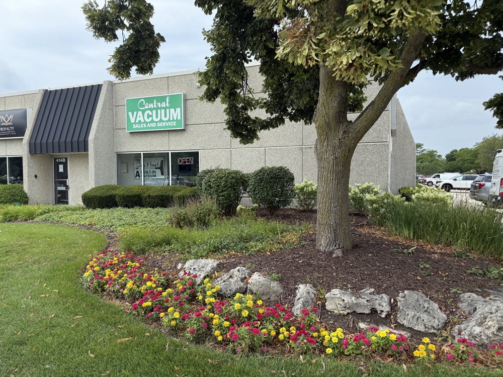400-428 W 5th Ave, Naperville, IL à louer Photo intérieure- Image 1 de 12