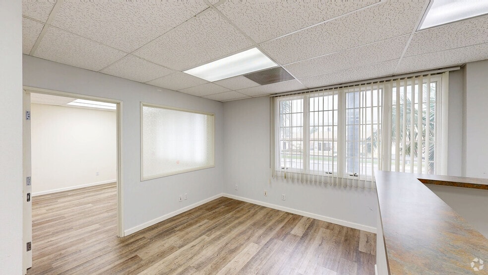172 N Tustin St, Orange, CA for lease - Matterport 3D Scan - Image 3 of 7
