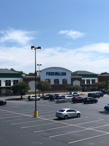 926 NE Main St, Simpsonville, SC for lease - Building Photo - Image 2 of 7