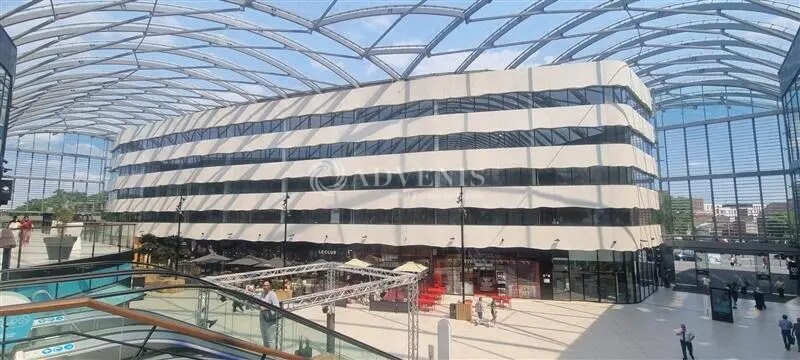 Bureau dans Lille à louer - Photo du bâtiment - Image 2 de 7