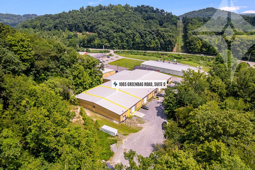 1065 Greenbag Rd, Morgantown, WV à louer - Photo du bâtiment - Image 2 de 7