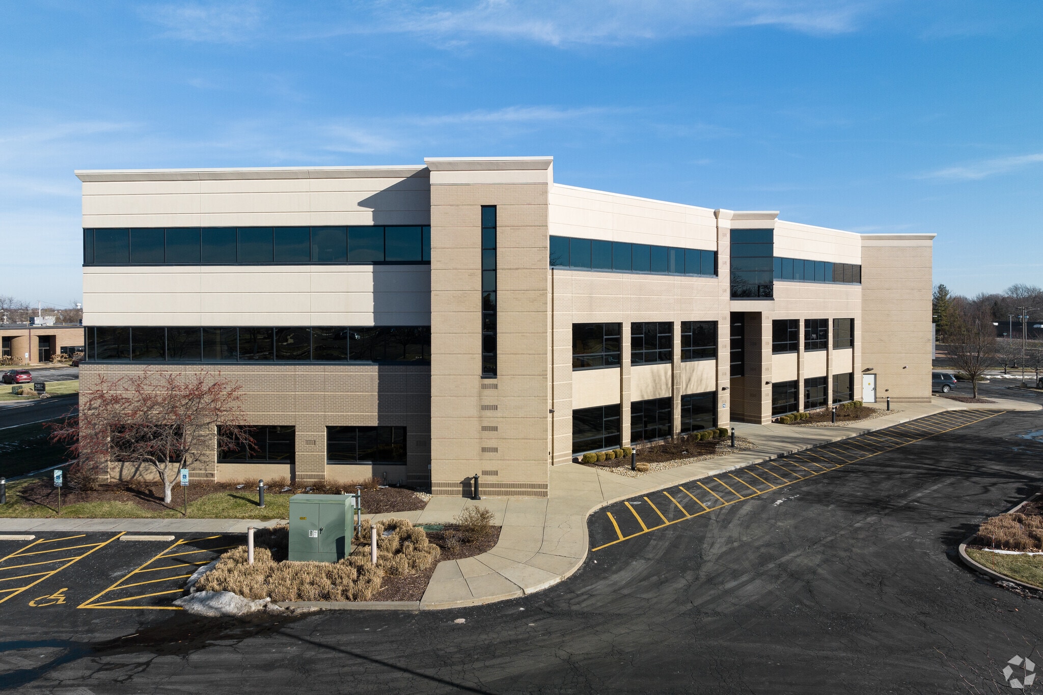 16 Executive Dr, Fairview Heights, IL à louer Photo du bâtiment- Image 1 de 5