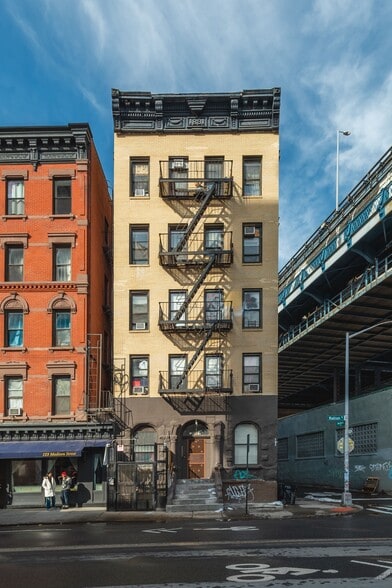 125 Madison St, New York, NY for sale - Building Photo - Image 2 of 14