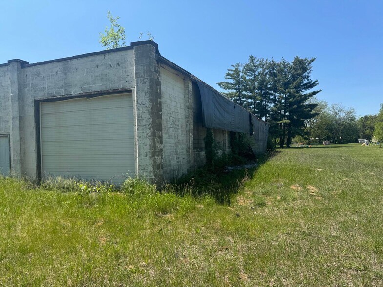 5860 W Saginaw Rd, Coleman, MI à vendre - Photo du bâtiment - Image 3 de 15