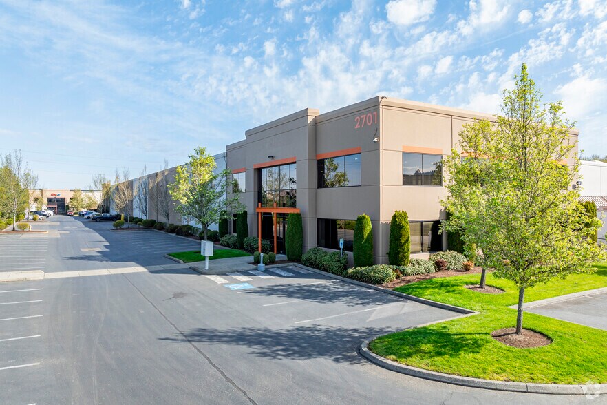 2701 142nd Ave E, Sumner, WA à louer - Photo principale - Image 1 de 6