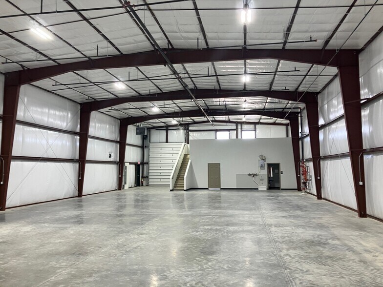 3270 N Black Butte Ct, Nampa, ID à louer - Photo du bâtiment - Image 3 de 6