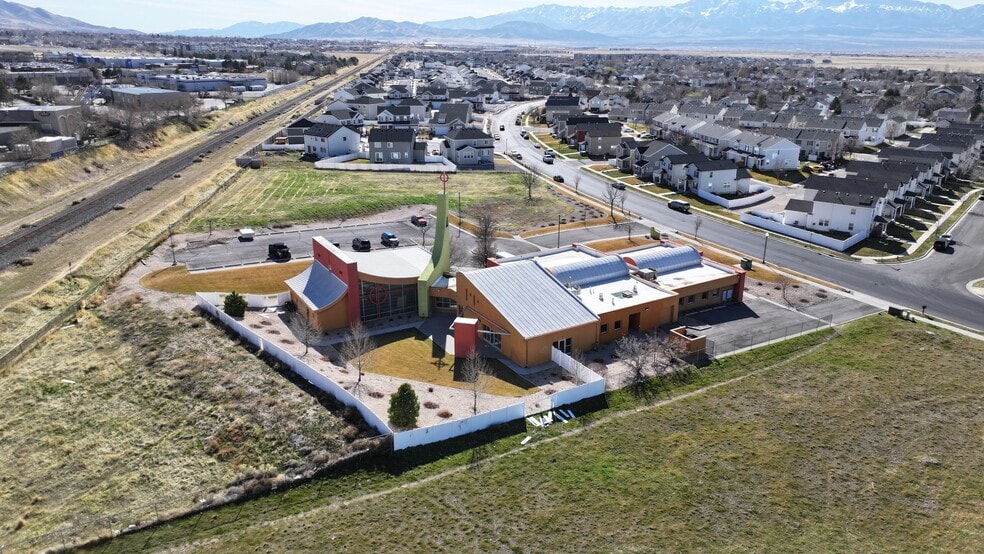 1784 N Aaron Dr, Tooele, UT for sale - Building Photo - Image 2 of 28