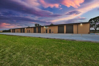 Plus de détails pour 5517 Fm 2004 Rd, Hitchcock, TX - Bureau/Commerce de détail, Local d'activités à louer