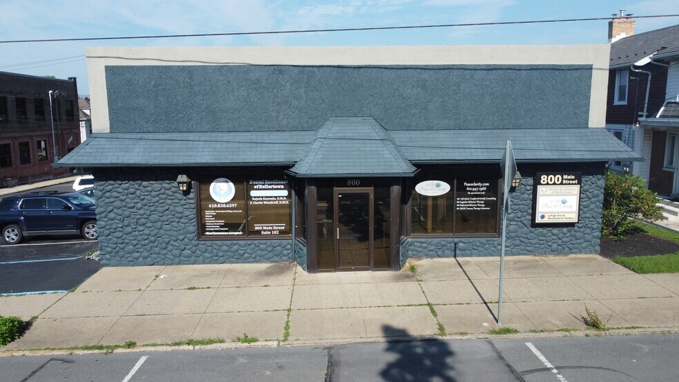 800 Main St, Hellertown, PA à louer - Photo du bâtiment - Image 2 de 16