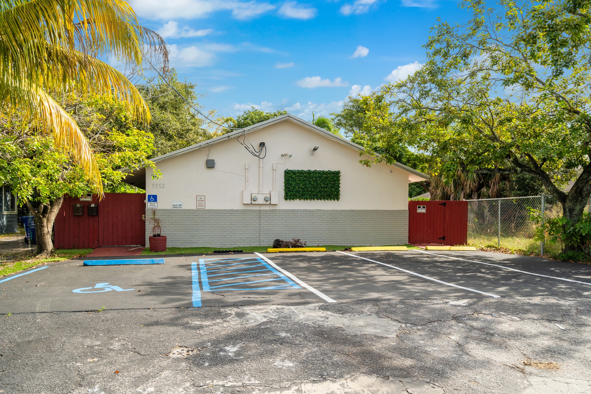 1112 NE 5th Ave, Fort Lauderdale, FL for sale Primary Photo- Image 1 of 20
