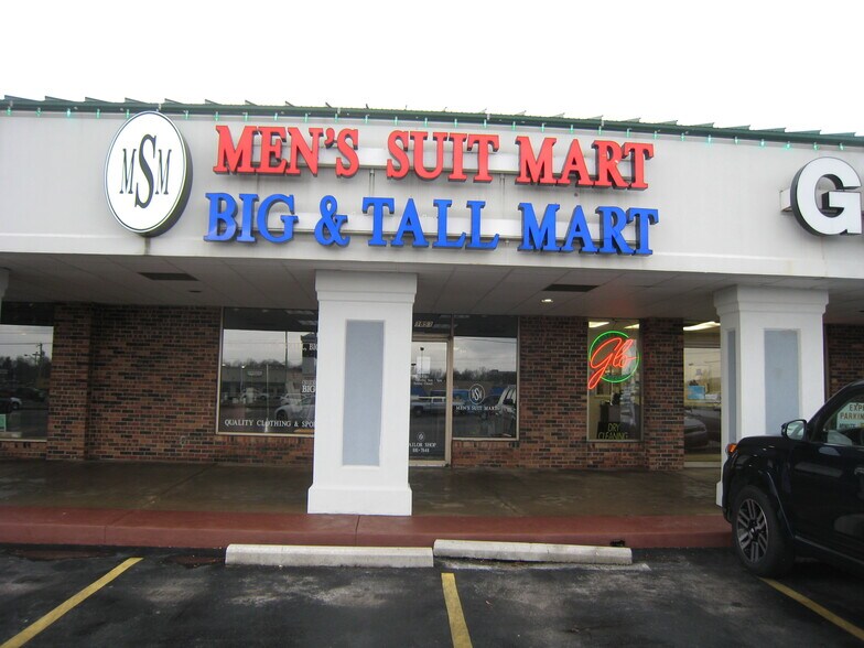 3800-3900 S Campbell Ave, Springfield, MO à louer - Photo du bâtiment - Image 3 de 27