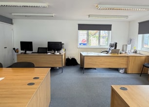 Calcot Ln, Curdridge for lease Interior Photo- Image 2 of 2
