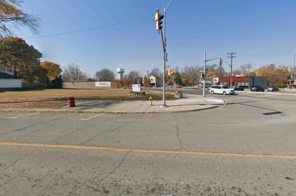 Plus de détails pour 101 Talbot St W, Blenheim, ON - Terrain à louer