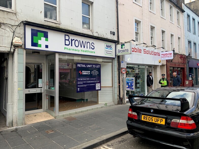 196 High St, Perth à louer - Photo du bâtiment - Image 3 de 5