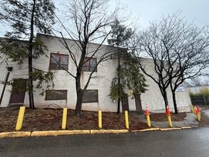 53-57 Van Dyke St, Wallington, NJ for lease Interior Photo- Image 1 of 16