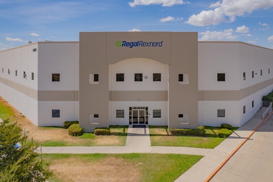 4101 W Military Hwy, McAllen, TX à louer - Photo du bâtiment - Image 2 de 5