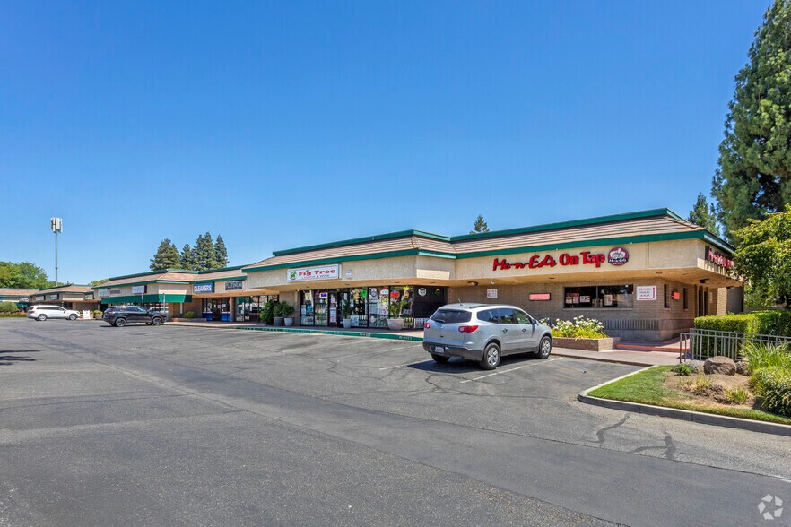 1731-1799 W Bullard, Fresno, CA à louer - Photo du bâtiment - Image 2 de 5