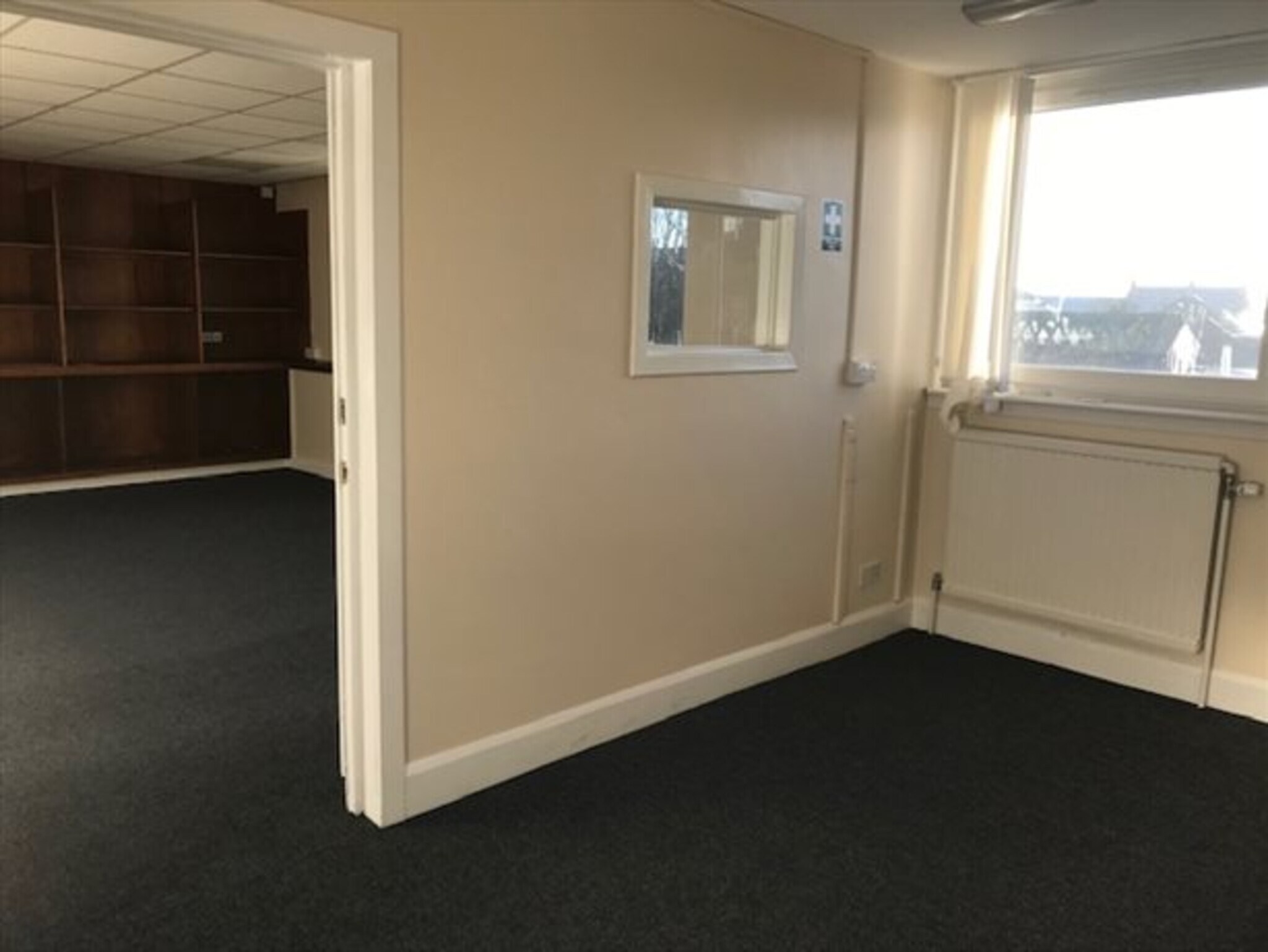 31 Dens Rd, Arbroath for lease Interior Photo- Image 1 of 2