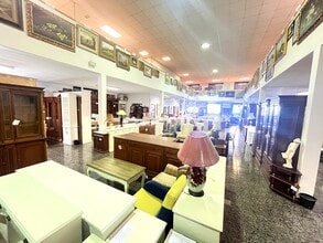 Industrial in Paracuellos de Jarama, Madrid for lease Interior Photo- Image 2 of 8