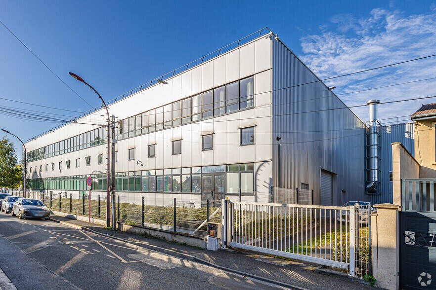 124 Rue Salvador Allendé, Bezons for lease - Building Photo - Image 3 of 3