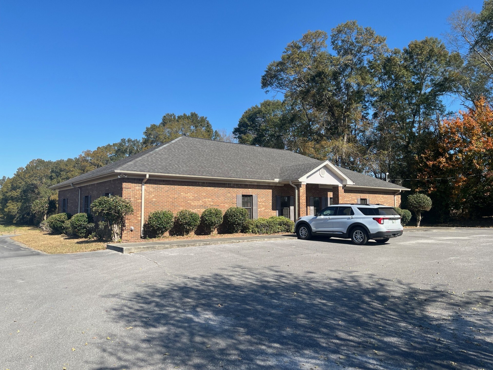 150 Health Center Dr, Clanton, AL for sale Primary Photo- Image 1 of 14