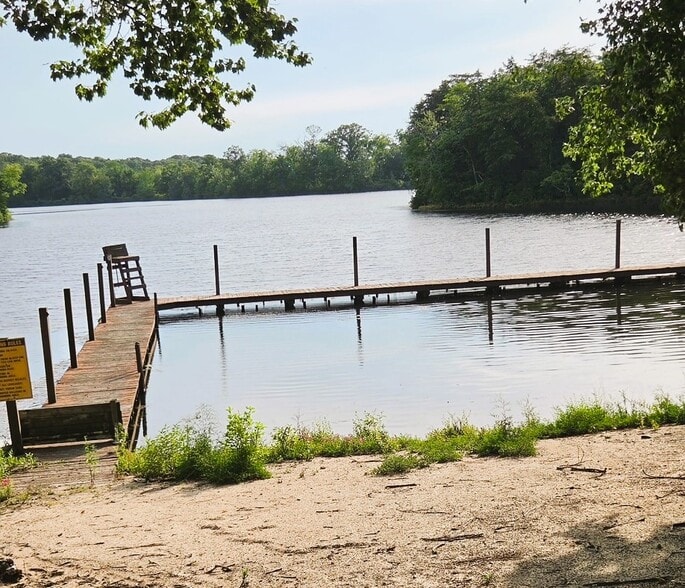 476 S Burlington Rd, Bridgeton, NJ for sale - Primary Photo - Image 1 of 31