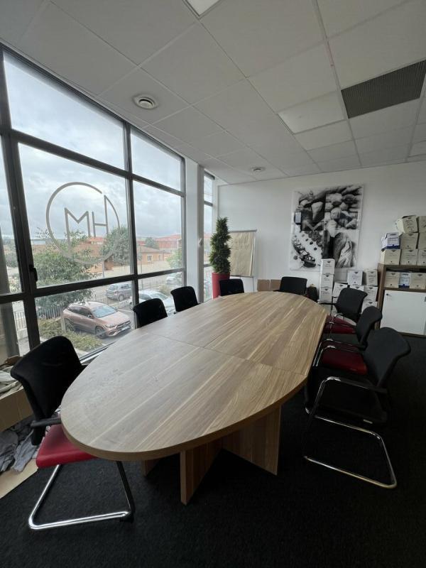 20 Boulevard Déodat De Séverac, Colomiers for lease Interior Photo- Image 1 of 7