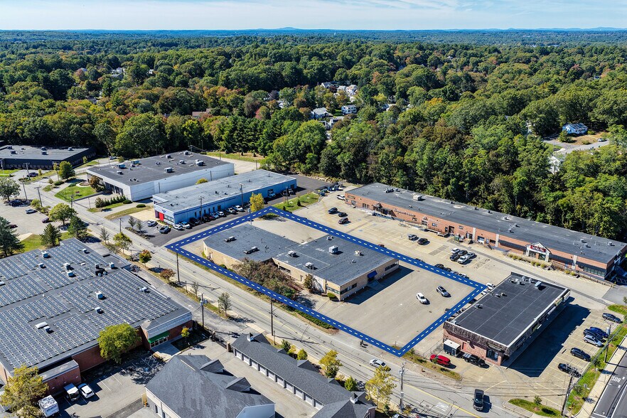 18 Terry Ave, Burlington, MA à vendre - Photo du bâtiment - Image 2 de 6