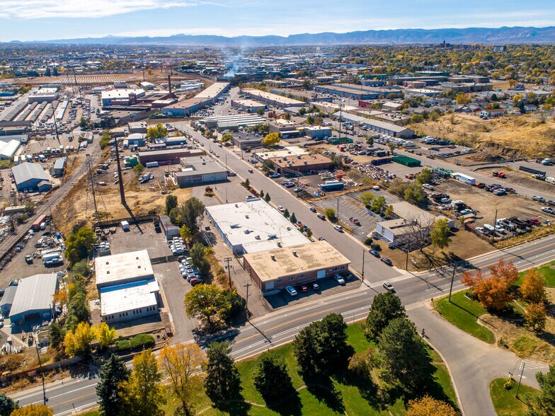 1900 S Navajo St, Denver, CO à vendre - Photo du bâtiment - Image 2 de 13