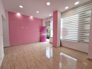 Retail in Alcorcón, Madrid for lease Interior Photo- Image 2 of 5