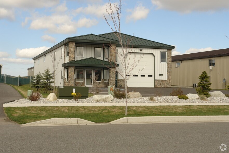 11445 N Reed Rd, Hayden, ID à vendre - Photo du bâtiment - Image 2 de 3