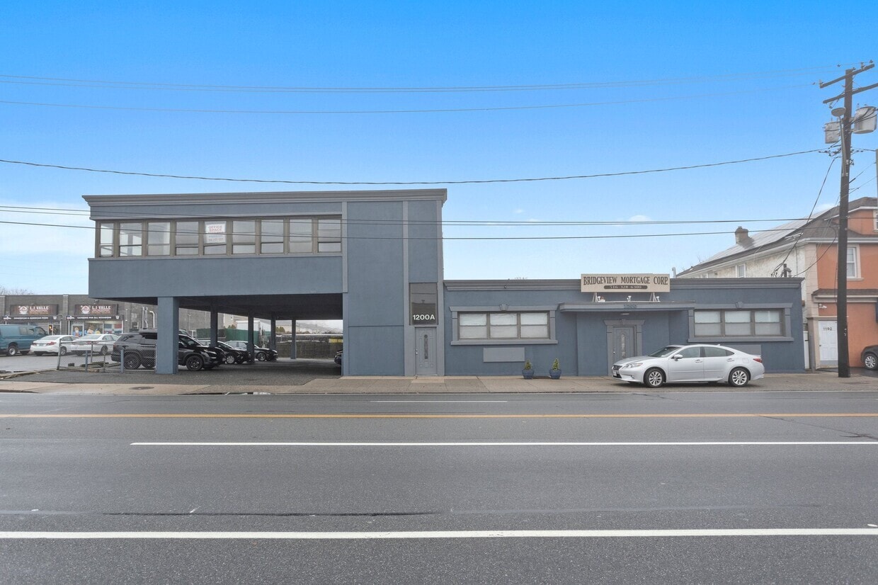 1200 Hempstead Tpke, Franklin Square, NY for sale Building Photo- Image 1 of 14