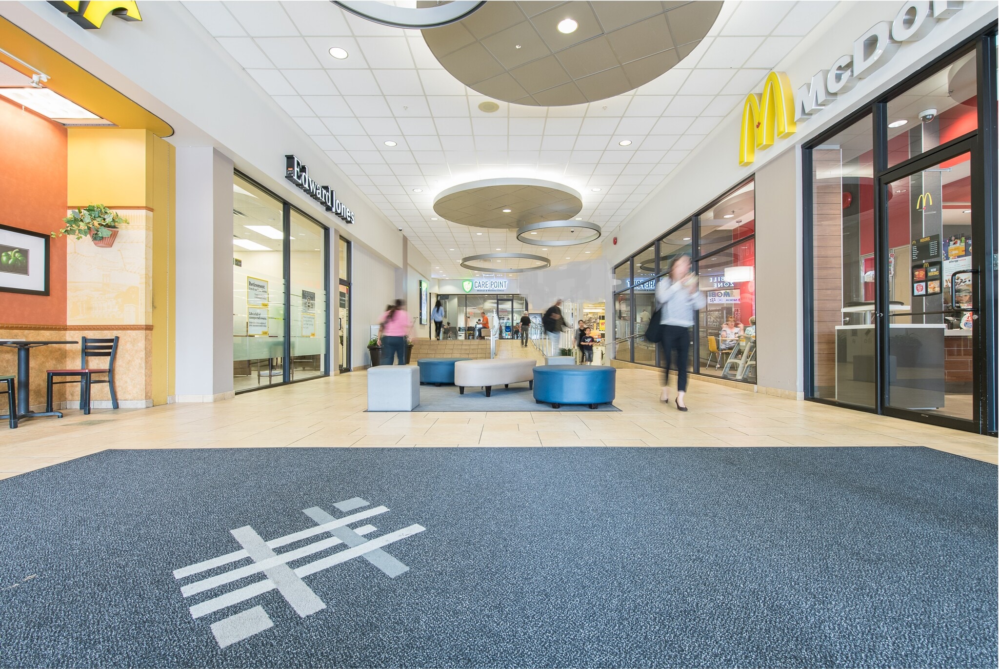 555 Sixth St, New Westminster, BC for lease Interior Photo- Image 1 of 6