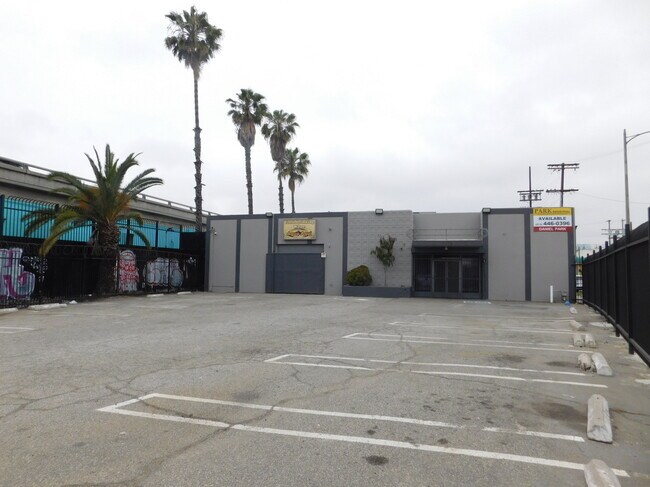 Plus de détails pour 1374 E 16th St, Los Angeles, CA - Industriel à vendre