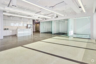 4500 East West Hwy, Bethesda, MD à louer Photo intérieure- Image 2 de 6